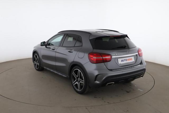 Mercedes Benz Gla image 5