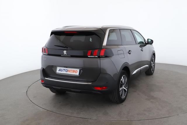 Peugeot 5008 image 7