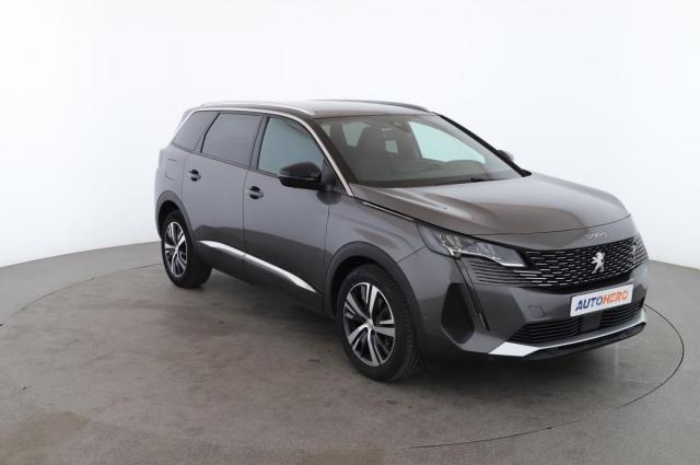 Peugeot 5008 image 9