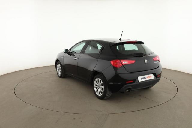Alfa Romeo Giulietta image 4