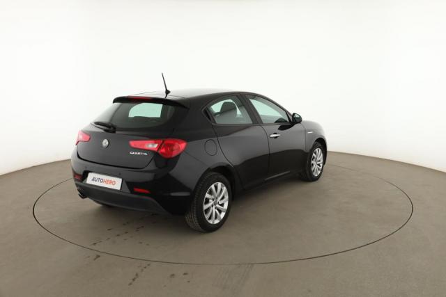 Alfa Romeo Giulietta image 1