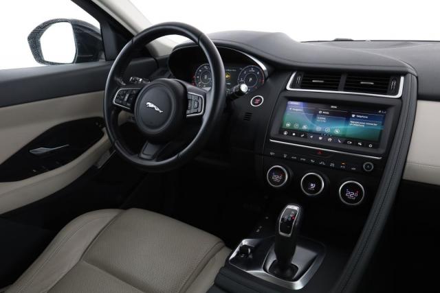 Jaguar E-Pace image 4