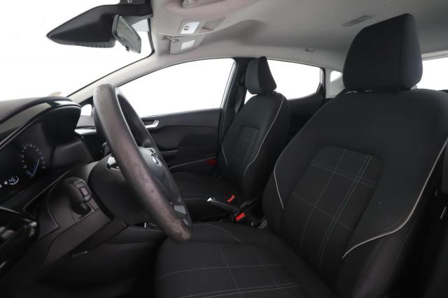 Ford Fiesta image 5