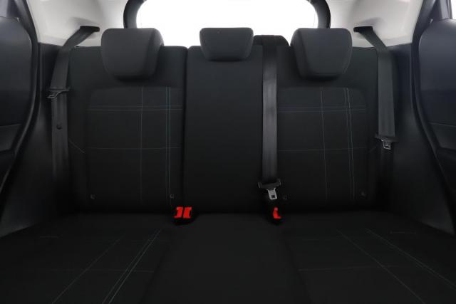 Ford Fiesta image 8
