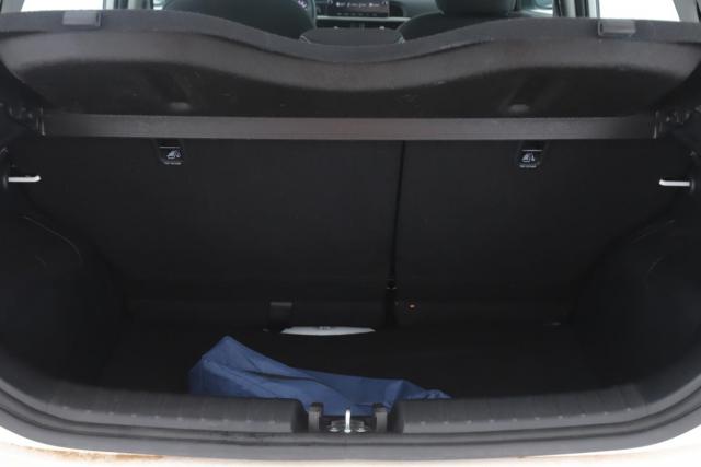 Kia Picanto image 5