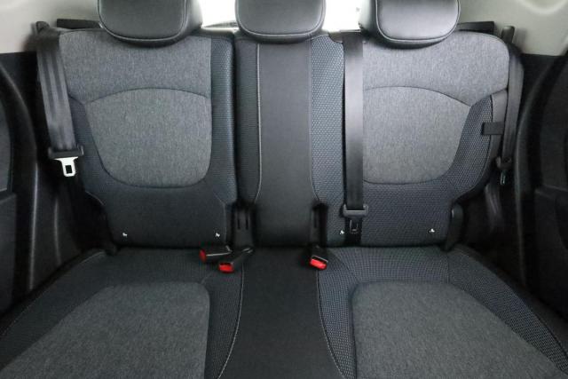 Renault Captur image 1