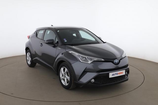 Toyota C-Hr image 1