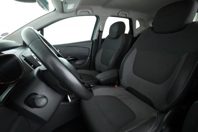 Renault Captur image 9