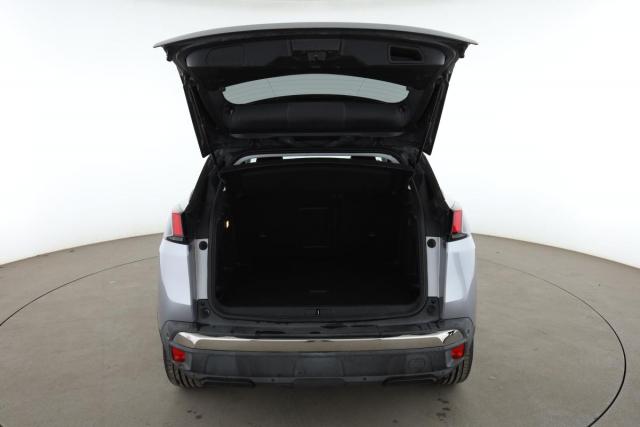 Peugeot 3008 image 2