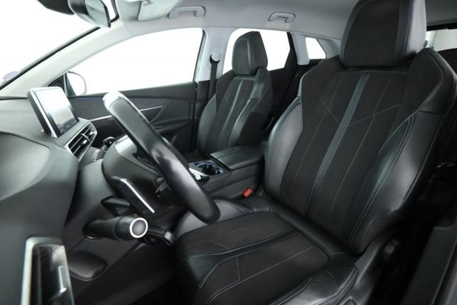 Peugeot 3008 image 1