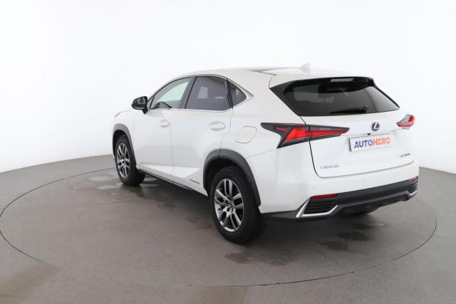 Lexus Nx image 4