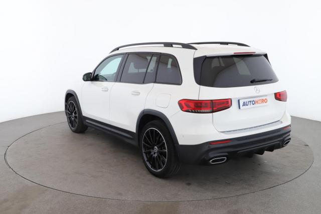 Mercedes Benz Glb image 2