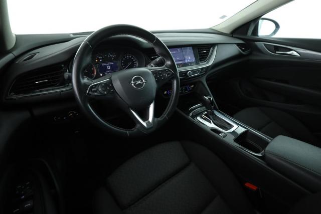 Opel Insignia image 8