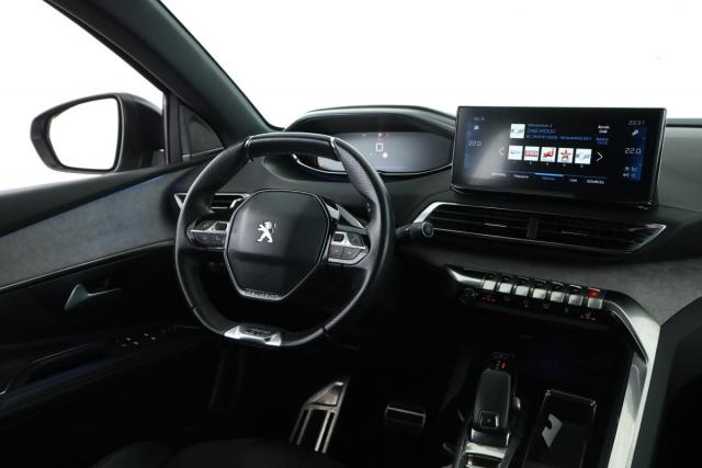 Peugeot 5008 image 8