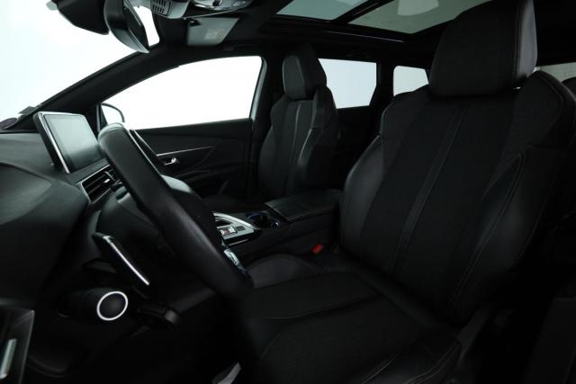 Peugeot 5008 image 3