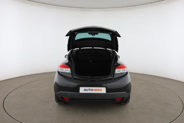 Renault Mégane Coupé image 6