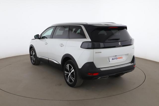 Peugeot 5008 image 4