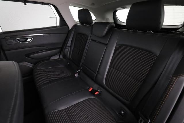 Renault Talisman Estate image 5