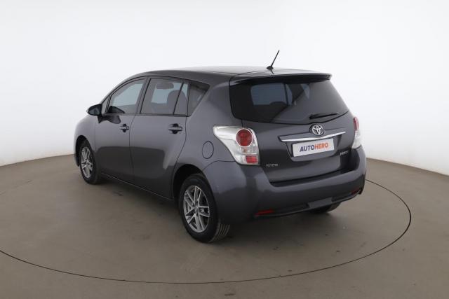 Toyota Verso image 8