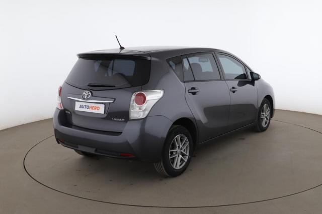 Toyota Verso image 4