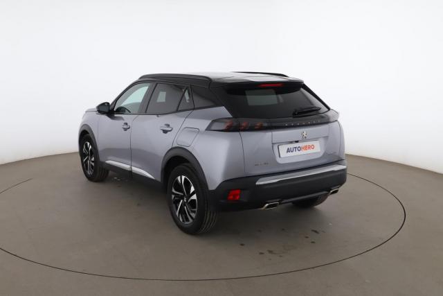 Peugeot 2008 image 2