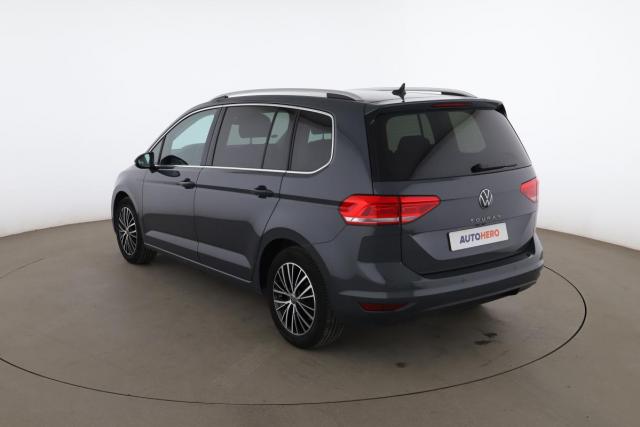 Volkswagen Touran image 2