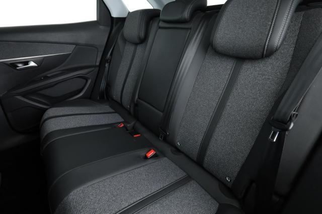 Peugeot 3008 image 8