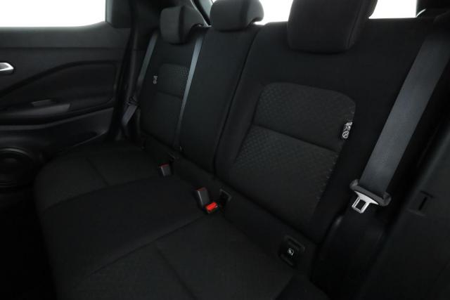 Nissan Juke image 4