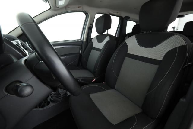 Dacia Duster image 4