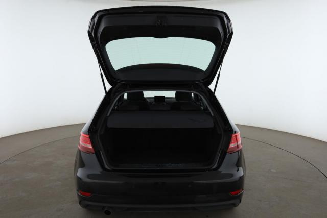 Audi A3 Sportback image 8