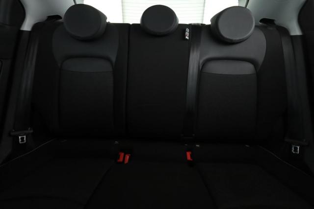 Fiat 500x image 3
