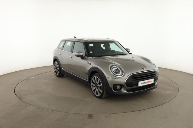 Mini Clubman image 1