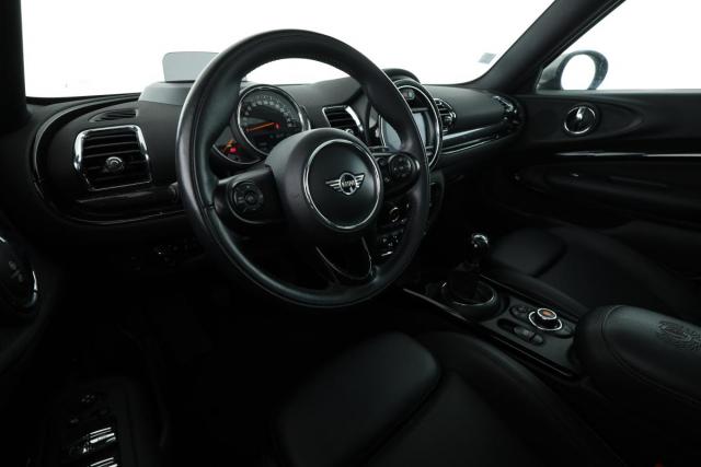 Mini Clubman image 7