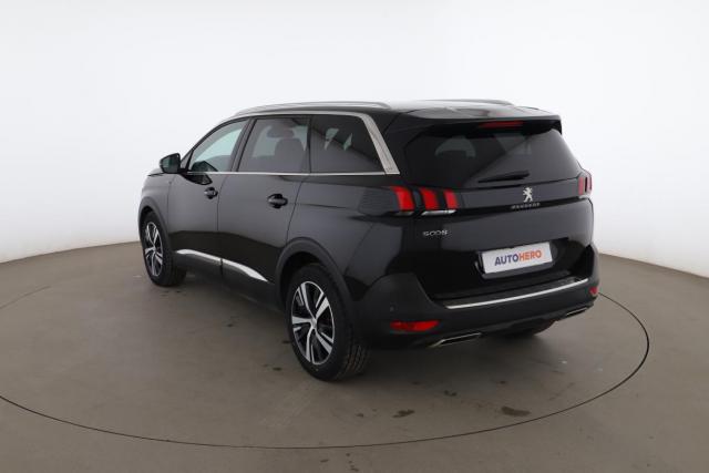 Peugeot 5008 image 3