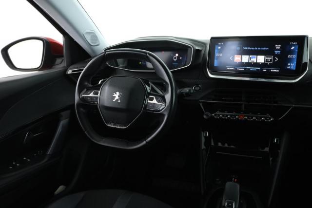 Peugeot 2008 image 2