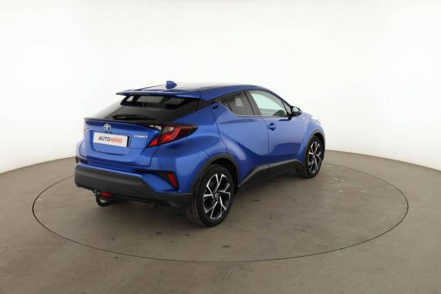 Toyota C-Hr image 5