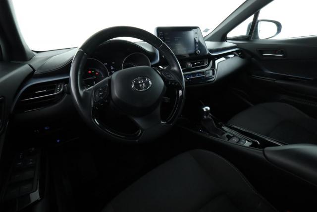 Toyota C-Hr image 4