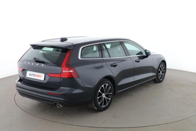 Volvo V60 image 9