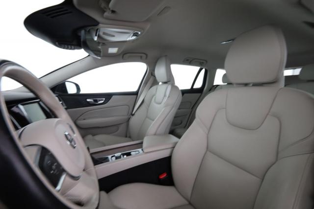 Volvo V60 image 4