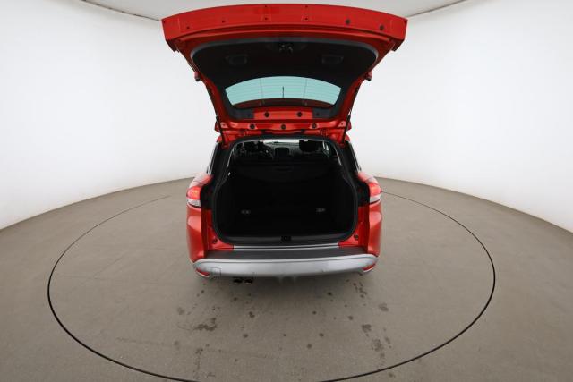 Renault Clio Estate image 5