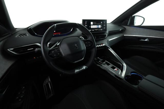 Peugeot 5008 image 2