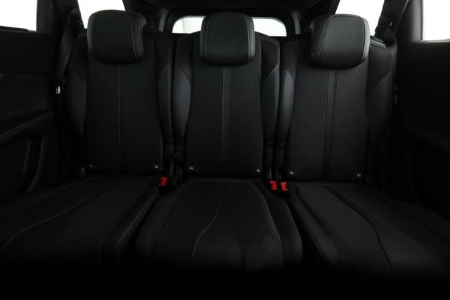 Peugeot 5008 image 5