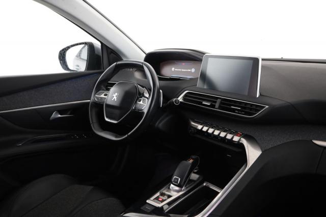 Peugeot 3008 image 6