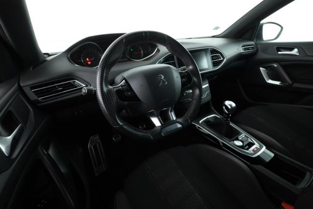Peugeot 308 image 5