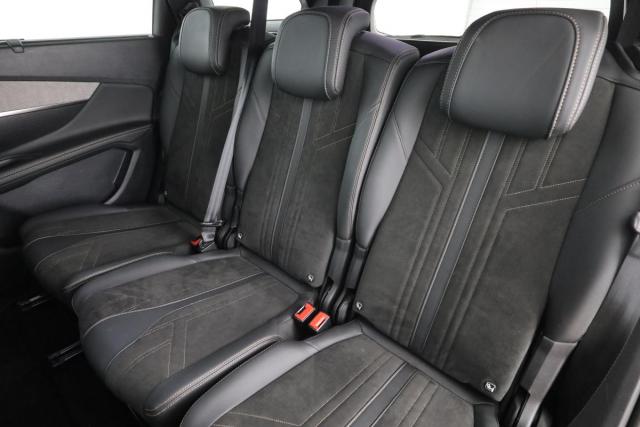Peugeot 5008 image 3