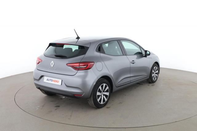 Renault Clio image 9