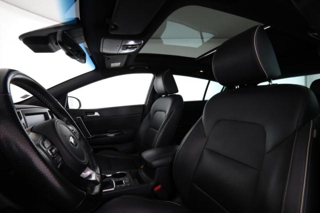 Kia Sportage image 9