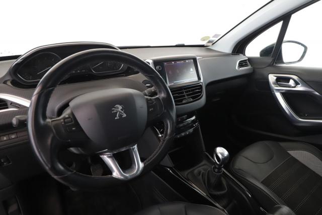 Peugeot 2008 image 4