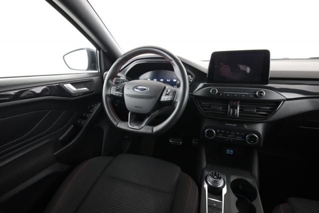 Ford Focus image 8