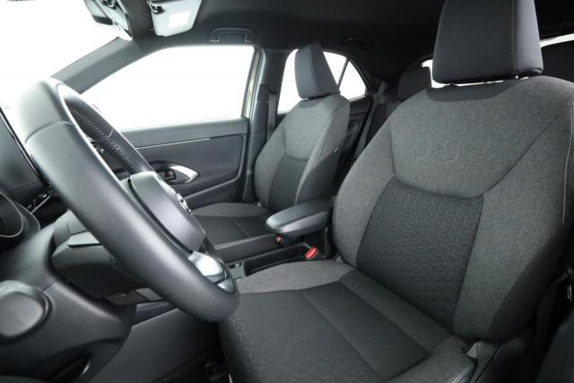 Toyota Yaris Cross image 9